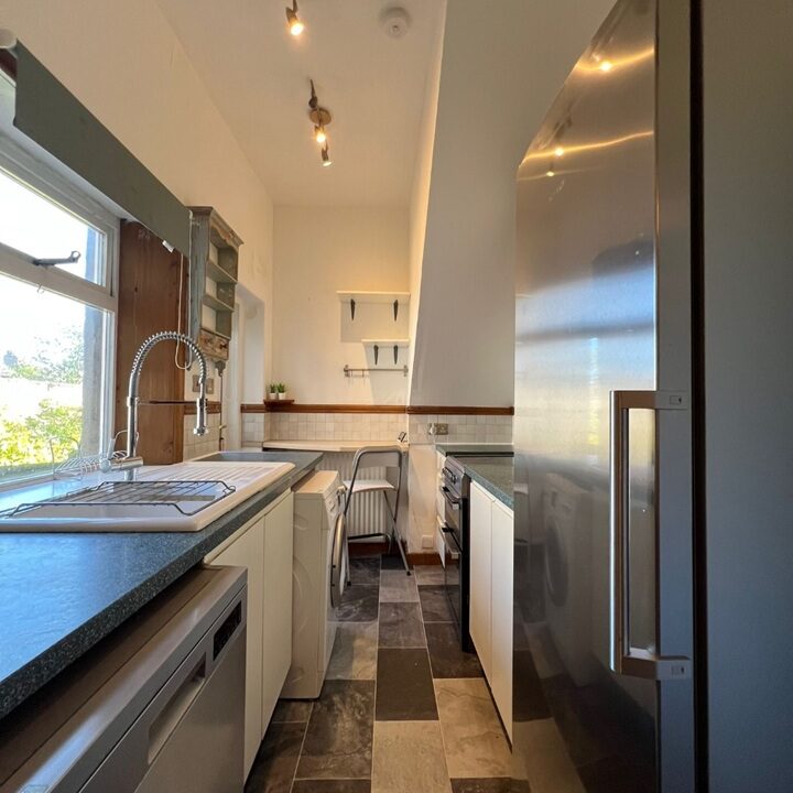 Elmfield Avenue interior 4