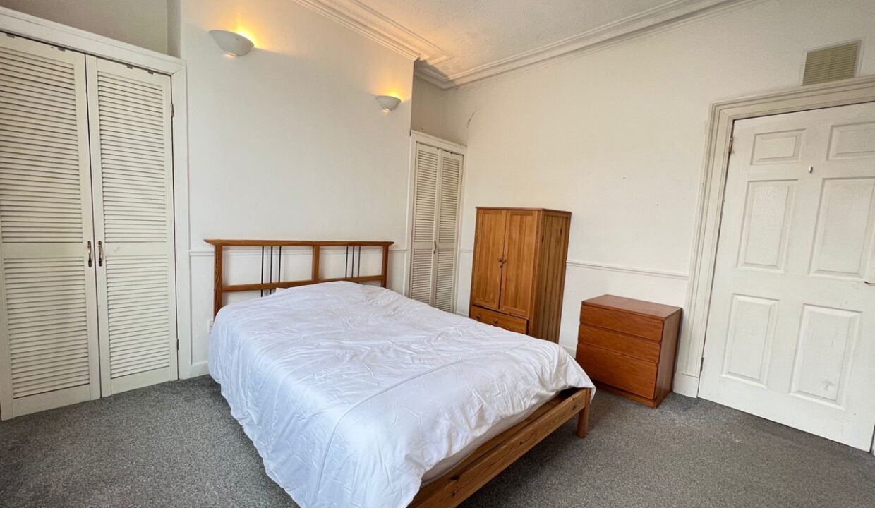 One-bedroom flat to rent on Menzies Road, Aberdeen – photo 5