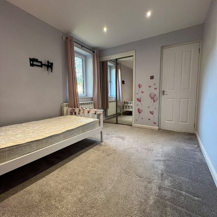 Two-bedroom flat to rent on Millside Terrace, Peterculter – photo 18